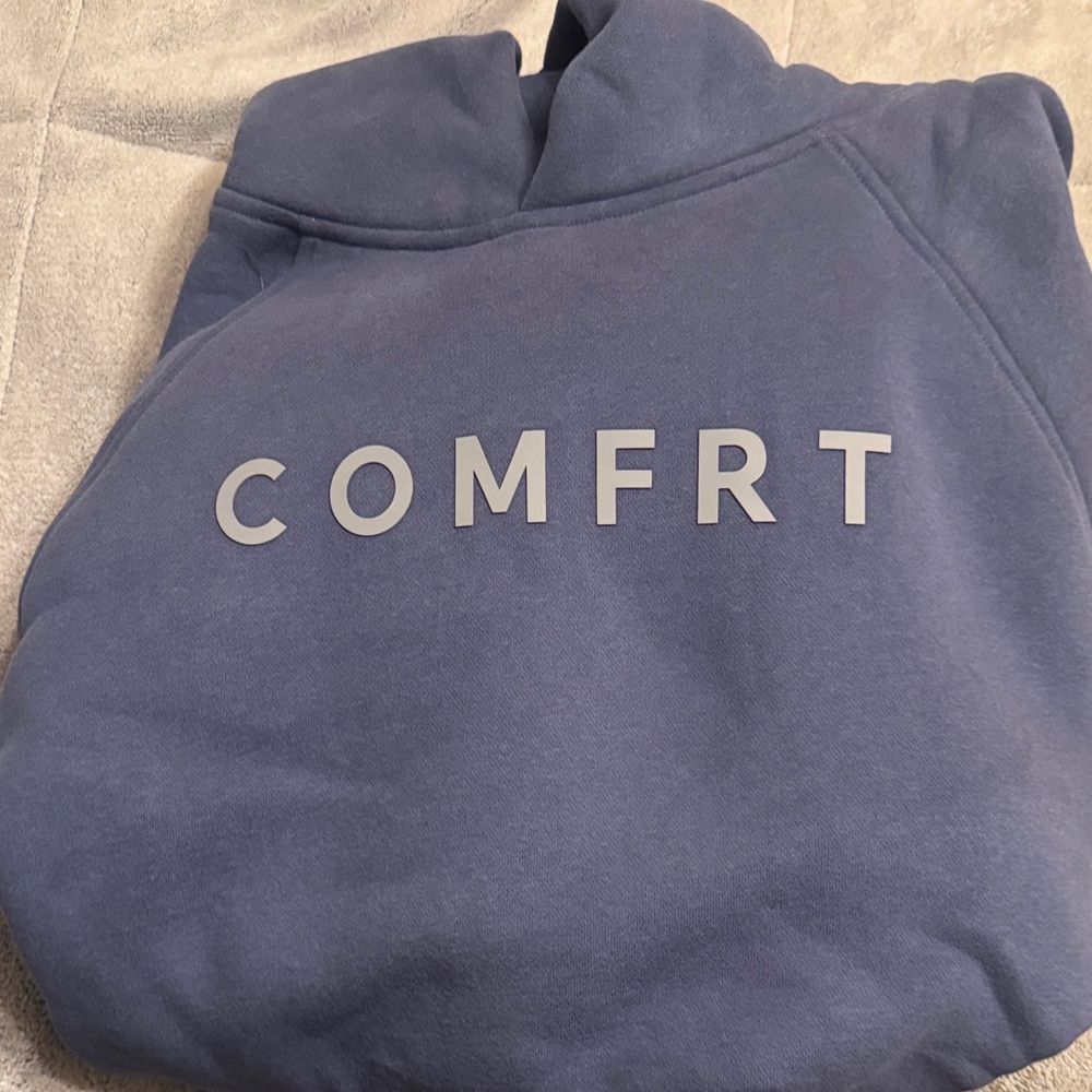 Brand New Unisex Blue Comfrt Hooded Sweatshirt size L!!